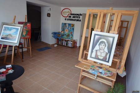 Aspecto anterior da entrada da Galeria de Arte